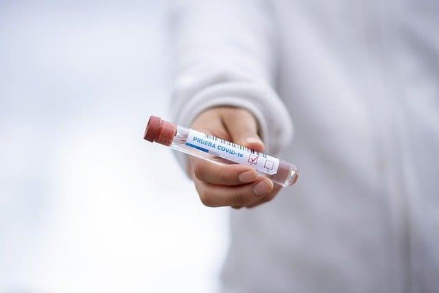 Il vaccino Pfizer/Biontech è risultato efficace anche contro il coronavirus mutato