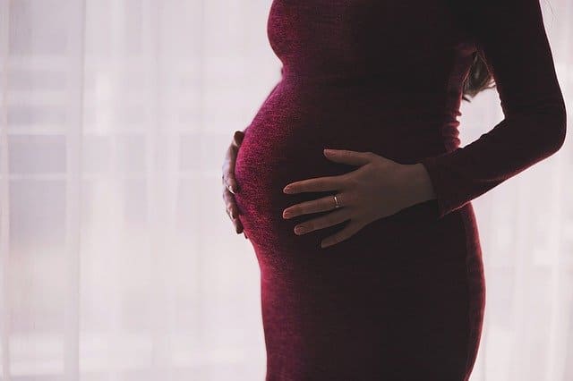 Le donne in gravidanza non vaccinate per COVID-19 sono a rischio di complicazioni 