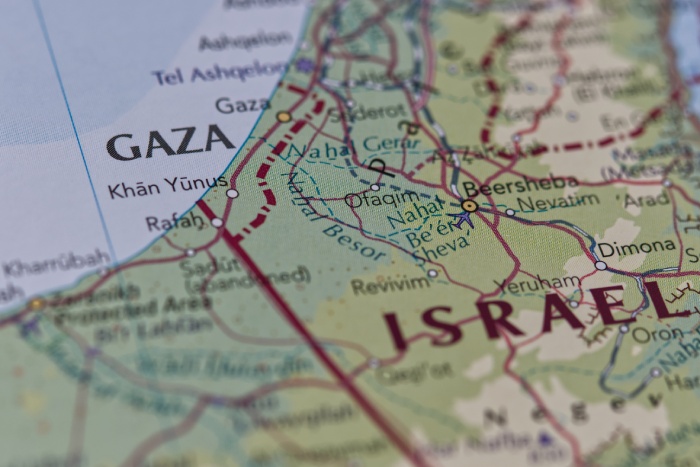 Israele entra a Gaza tra le richieste internazionali di un cessate il fuoco